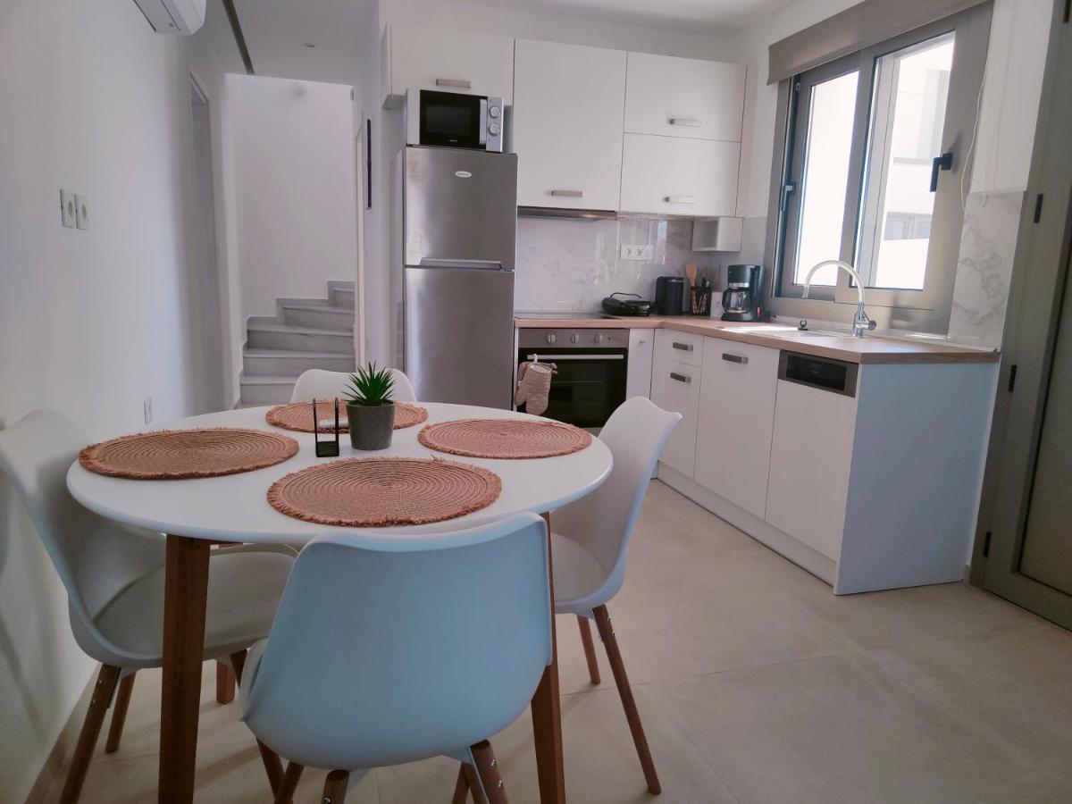 Alpha Villas 根纳迪 外观 照片